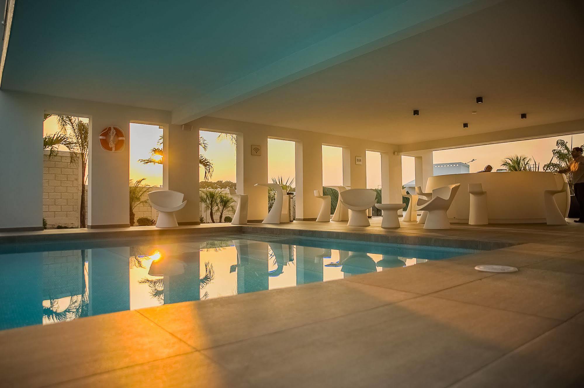 Hotel Aqua Spa & Resort Martínez de La Torre エクステリア 写真
